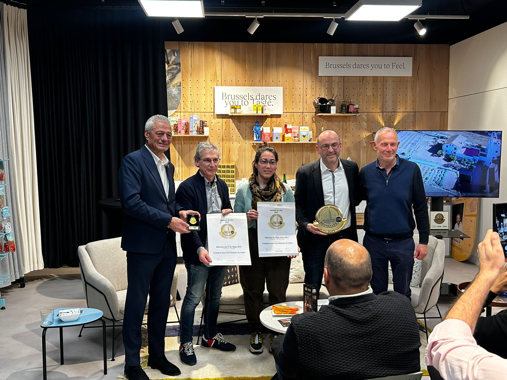 Le CMB et hub.brussels célèbrent l’excellence viticole et l’innovation digitale