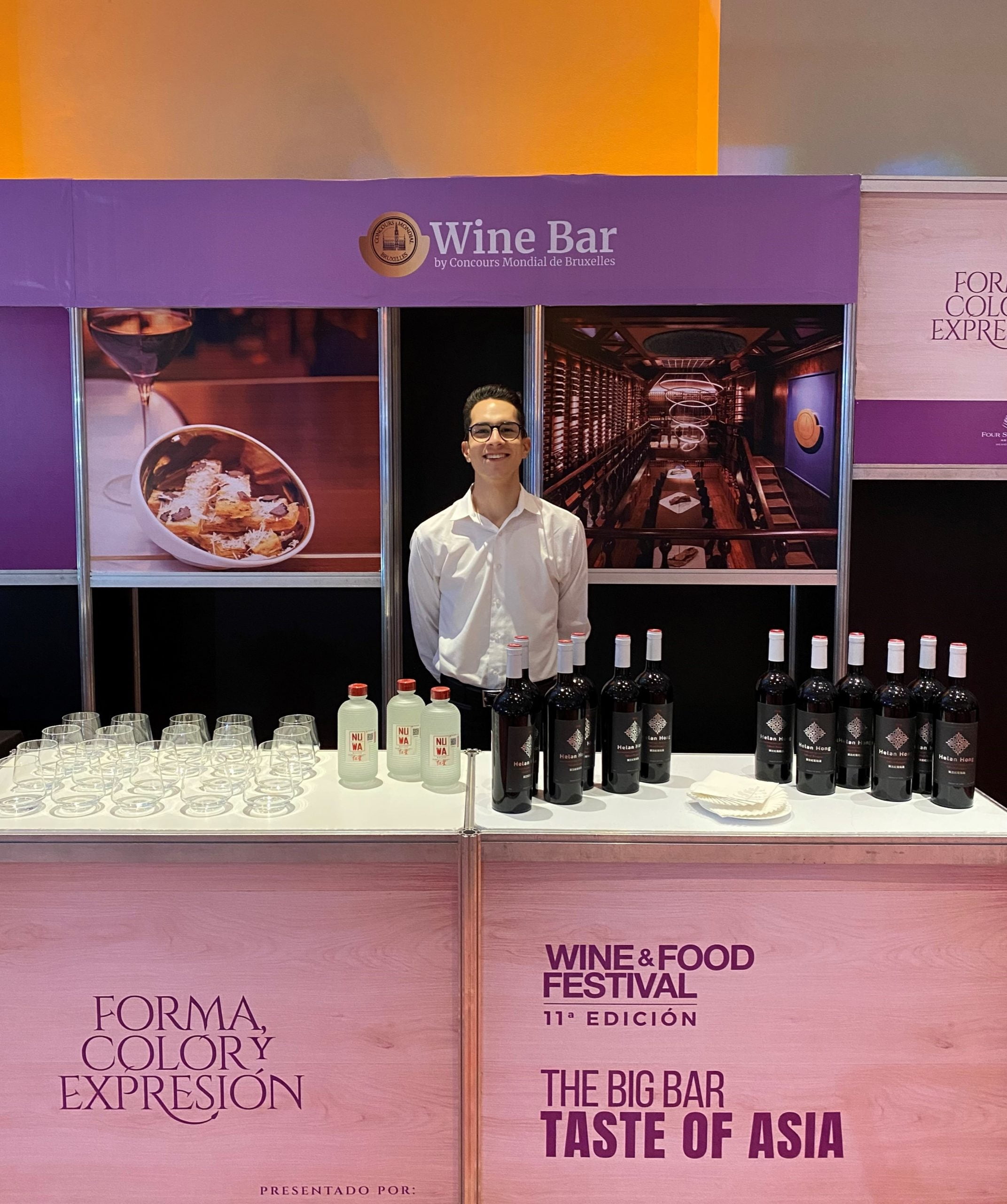 The Wine Bar by CMB and wines from 10 award-winning wineries at the Concours Mondial de Bruxelles present at the Wine & Food Festival 2023